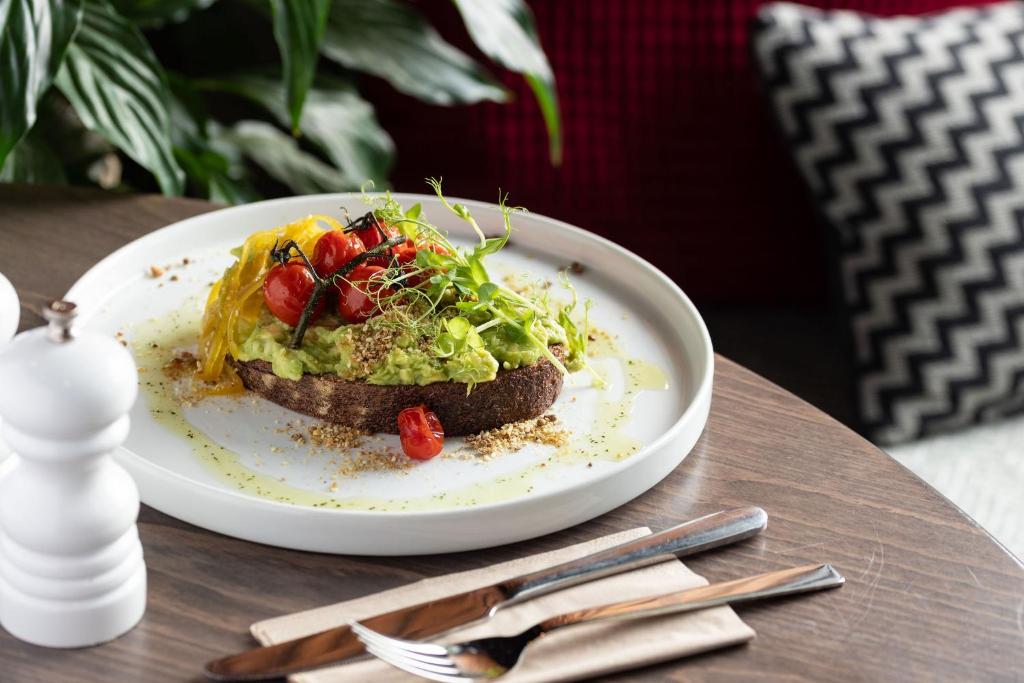 room2 Southampton Hometel - Resim 31