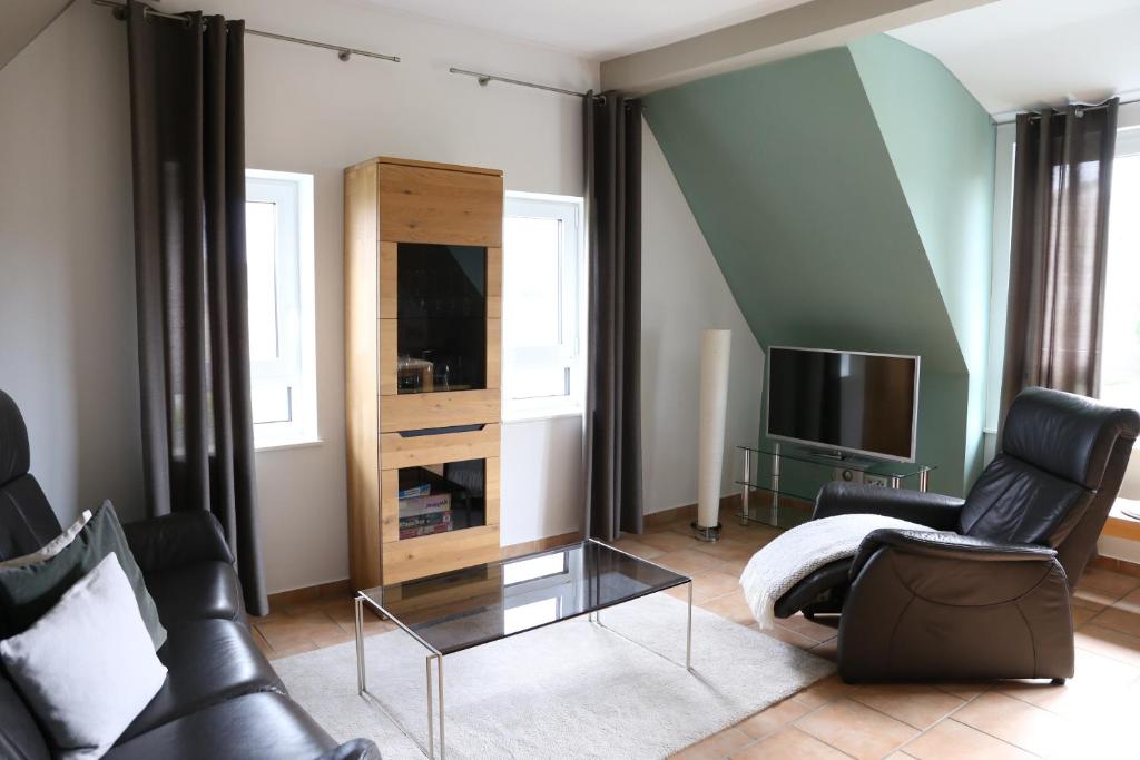 Villa Geisenhof - Two-Bedroom Apartment