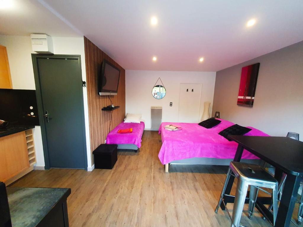Posteľ alebo postele v izbe v ubytovaní Grand gîte Touraine 300m2