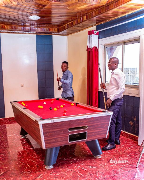 Hosté ubytování CERGY PONTOISE Hôtel Bafoussam
