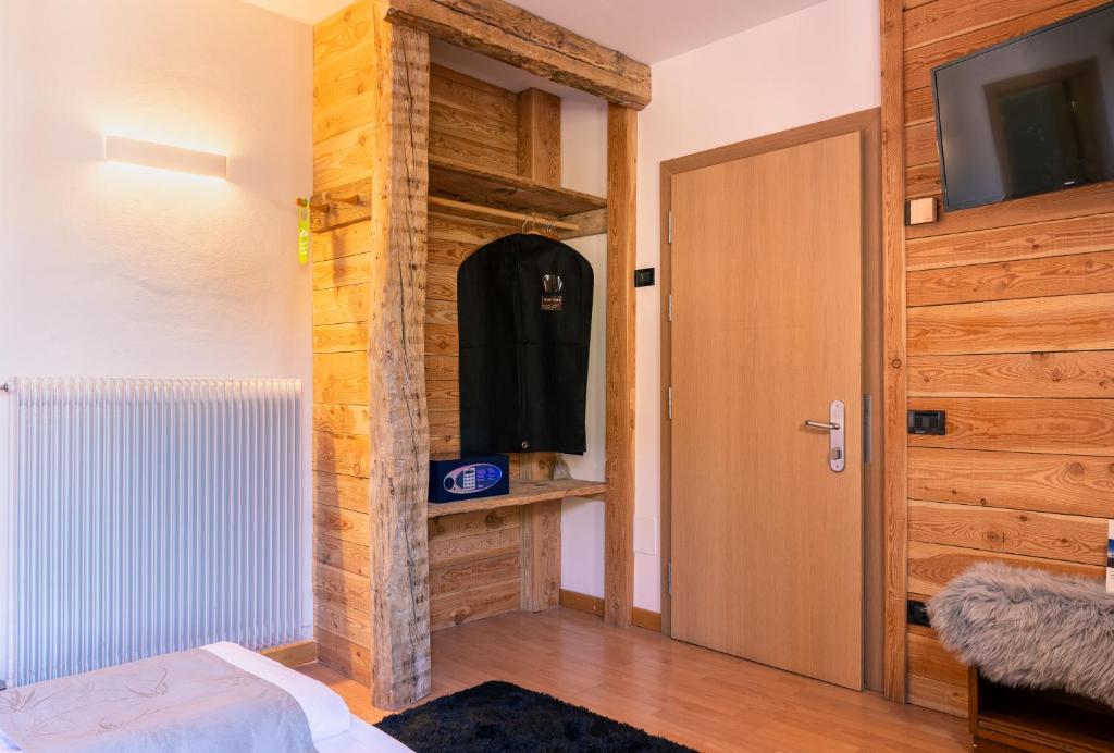 TV a/nebo společenská místnost v ubytování Hotel Irma