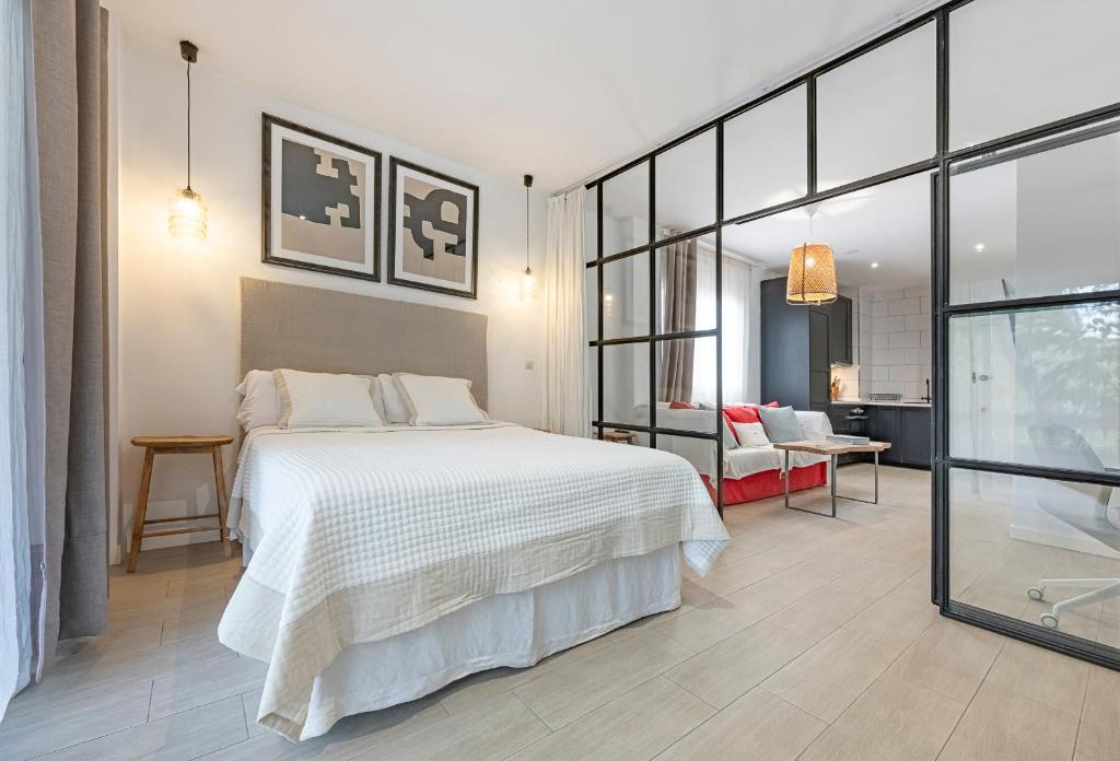 Postel nebo postele na pokoji v ubytování Apartamento en Milla de Oro a 5 min andando de la playa