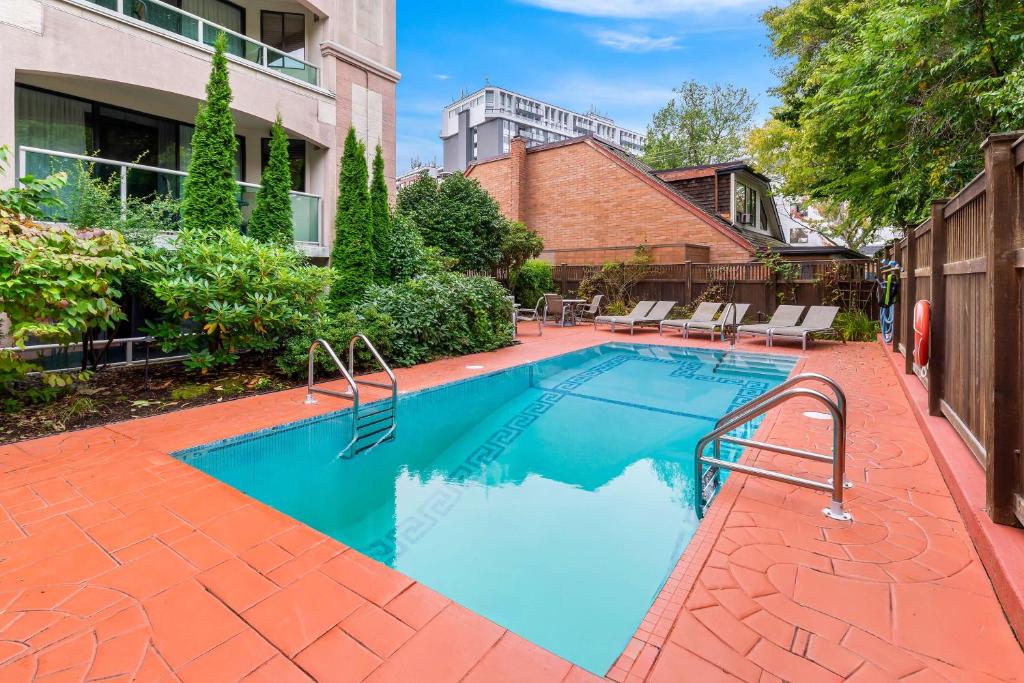 Best Western PLUS Inner Harbour Hotel - Resim 8