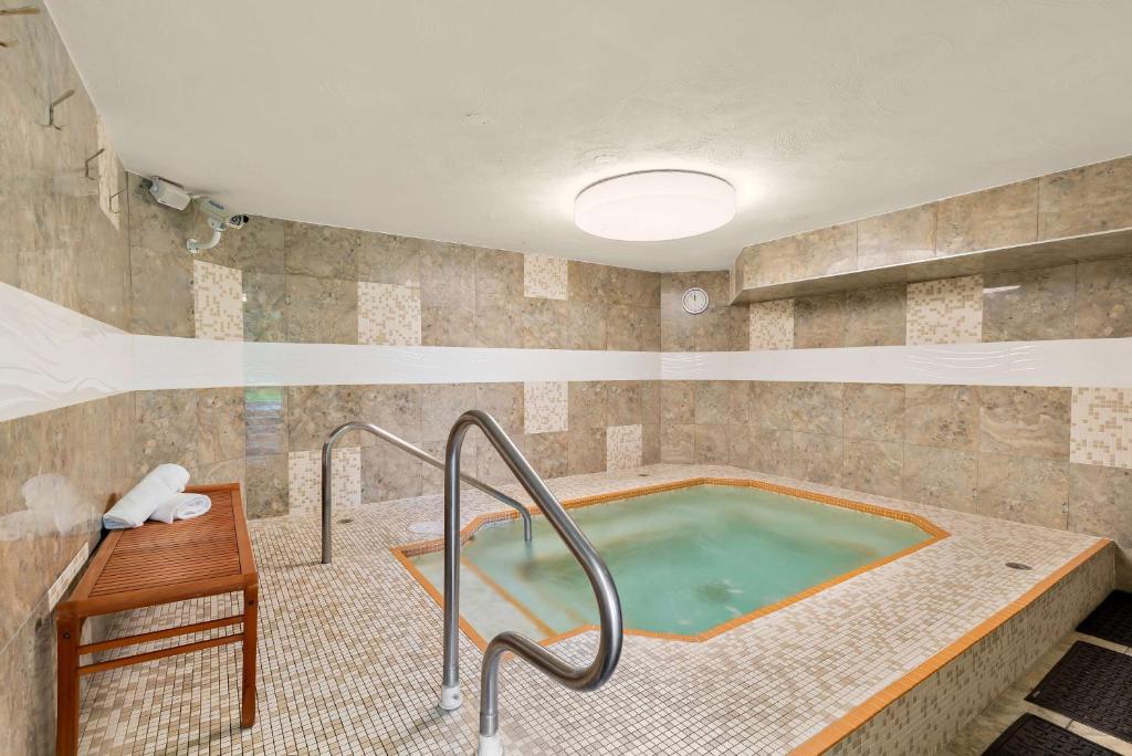 Best Western PLUS Inner Harbour Hotel - Resim 44