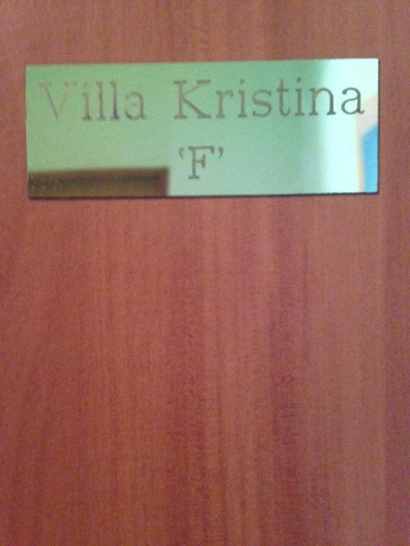 Ein Zertifikat, Auszeichnung, Logo oder anderes Dokument, das in der Unterkunft Apartments Villa Kristina ausgestellt ist