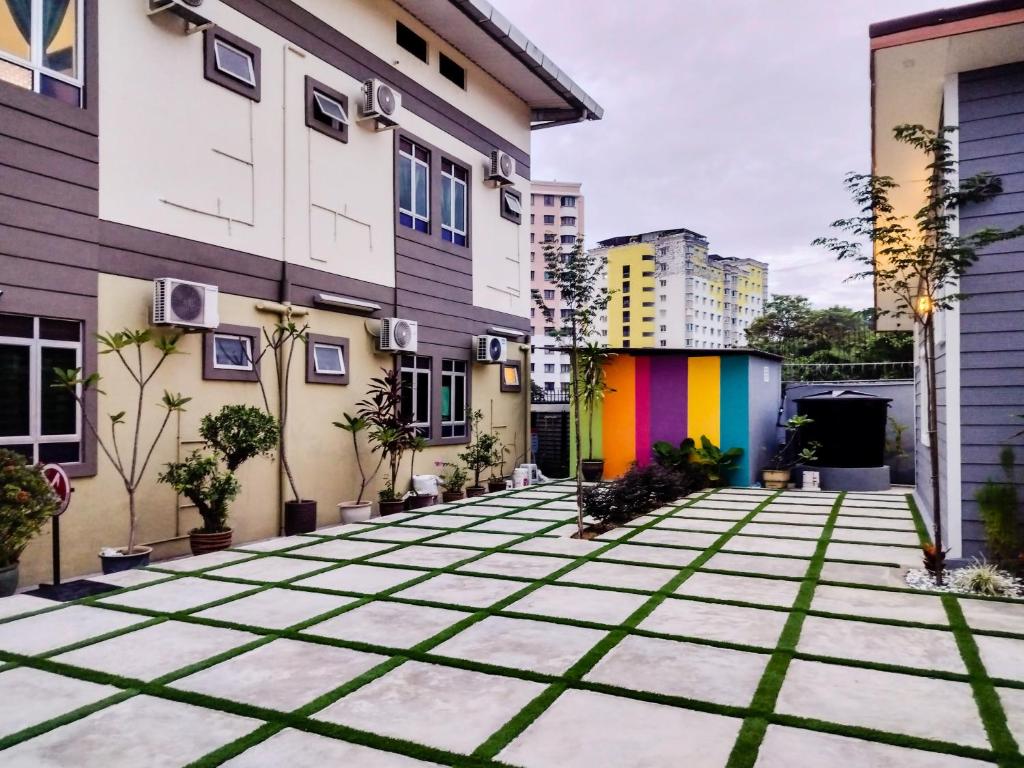 Tòa nhà nơi nhà nghỉ dưỡng tọa lạc