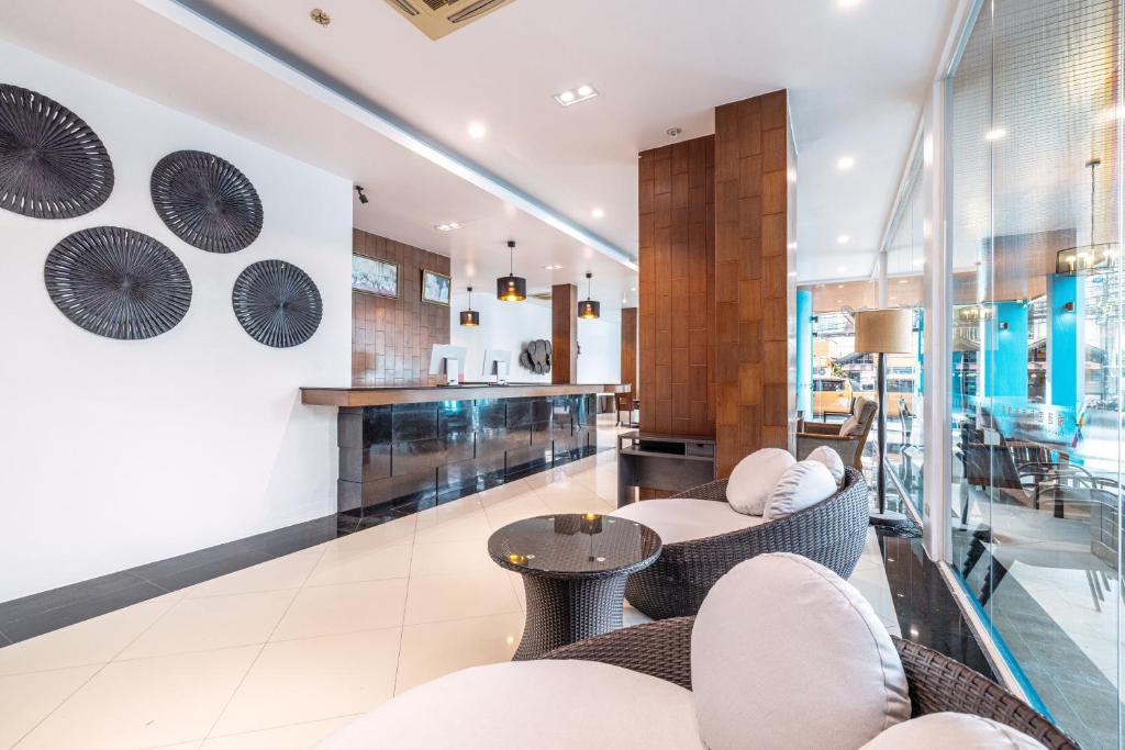 Meet Holiday International Hotel-Patong ???????????-??? - Resim 16