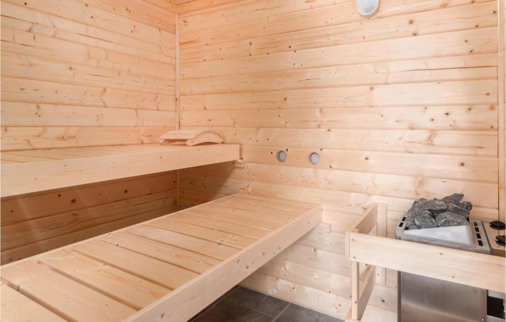 Fotografia z galérie ubytovania Cozy Home In Crikvenica With Sauna v destinácii Crikvenica