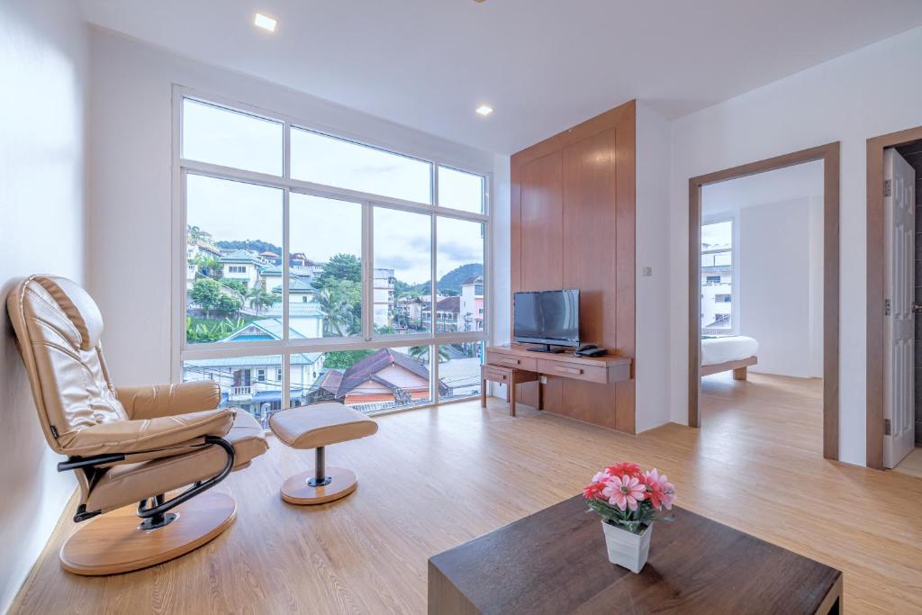 Meet Holiday International Hotel-Patong ???????????-??? - Resim 37