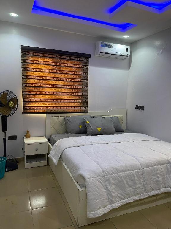 De-Boss Comfort Homes