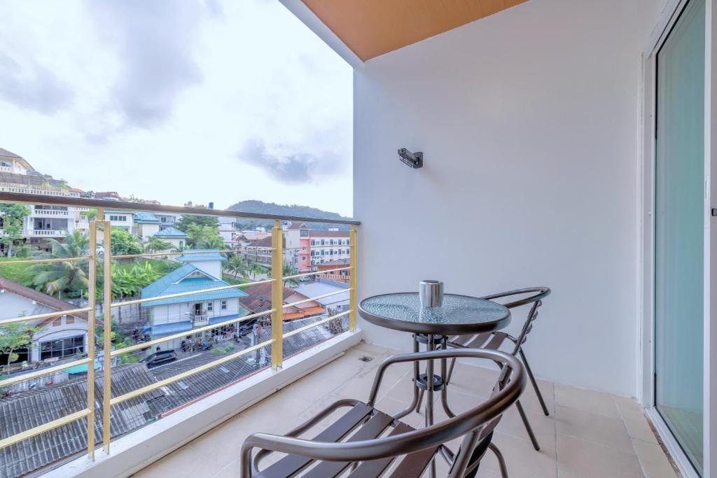 Meet Holiday International Hotel-Patong ???????????-??? - Resim 42