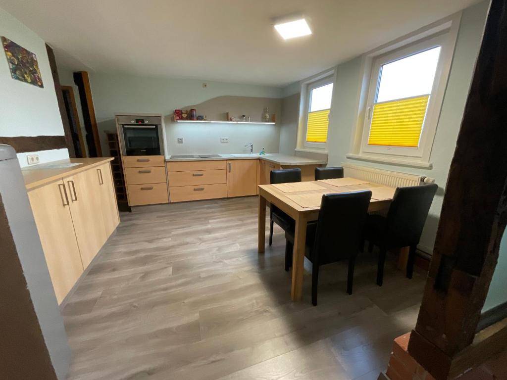 Ferienwohnung am Kalkweg - Four-Bedroom Apartment