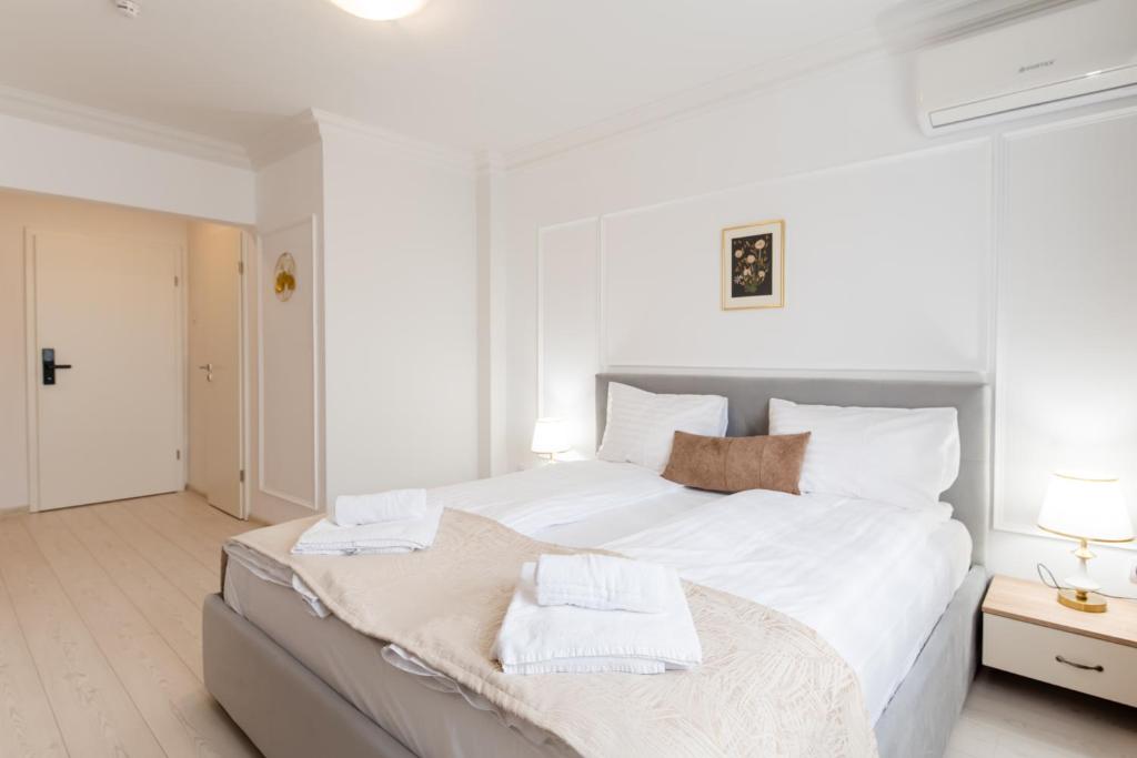 Hotel Royal Plaza By TimHotels - Resim 7