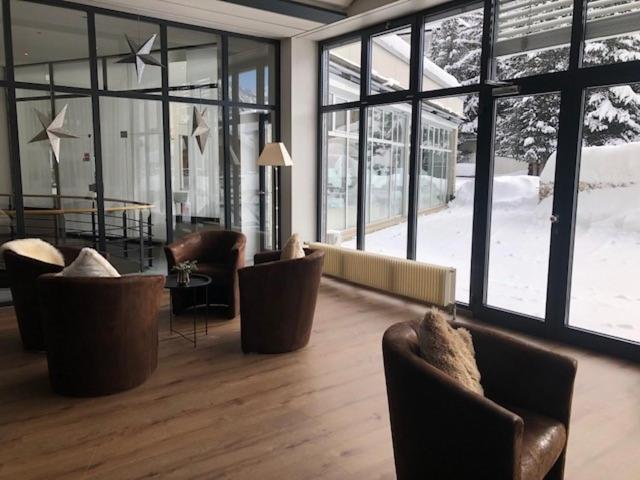 Posezení v ubytování Hotel Schweizerhof Pontresina