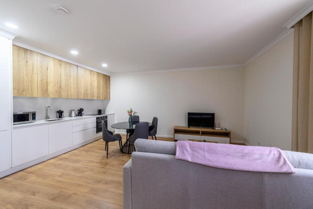 Maria de Lurdes Residências - 8