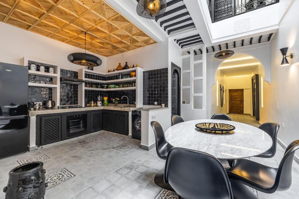Riad SASHA Exclusive&New Pool 6 pax Free Breakfast — photo 5