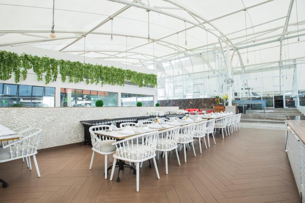 Restaurace v ubytování Infinity8 Bali