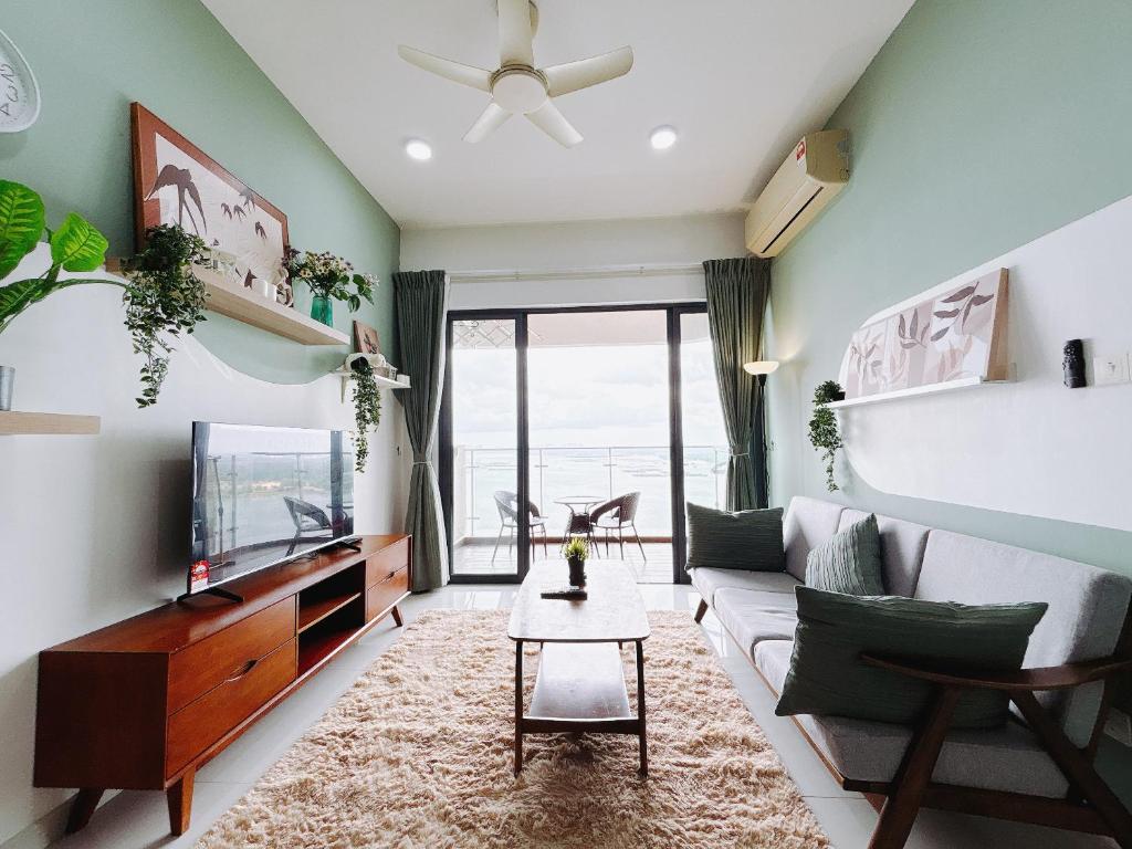 Scenic Country Garden Danga Bay by Lions Bay - Apartamento De Dos Habitaciones Con Vista Al Mar