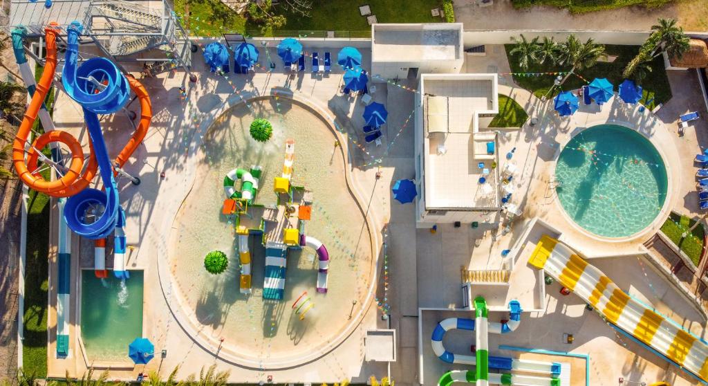 Bazén v ubytování Melia Casa Maya Cancun All Inclusive nebo v jeho okolí
