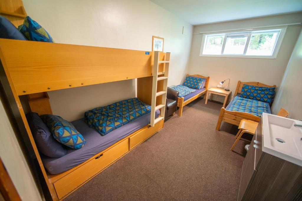 Postel nebo postele na pokoji v ubytování Glencoe Youth Hostel