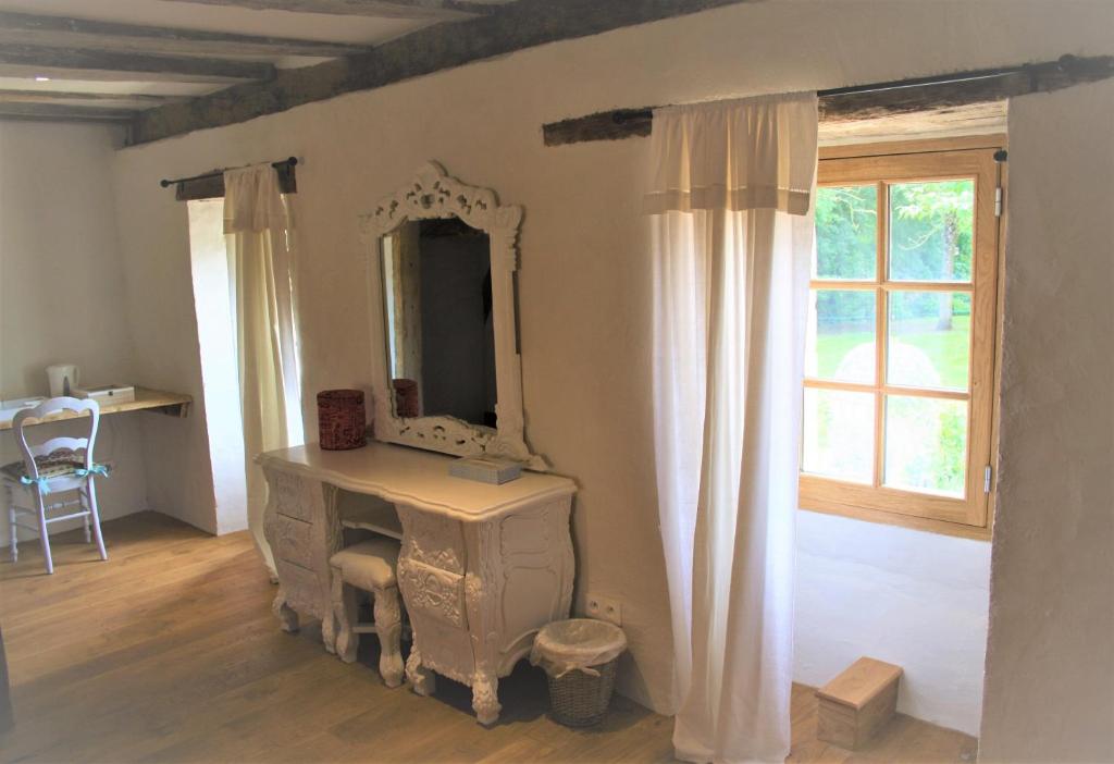 Manoir de la Basse-Cour - Habitación Doble Deluxe Con Ducha