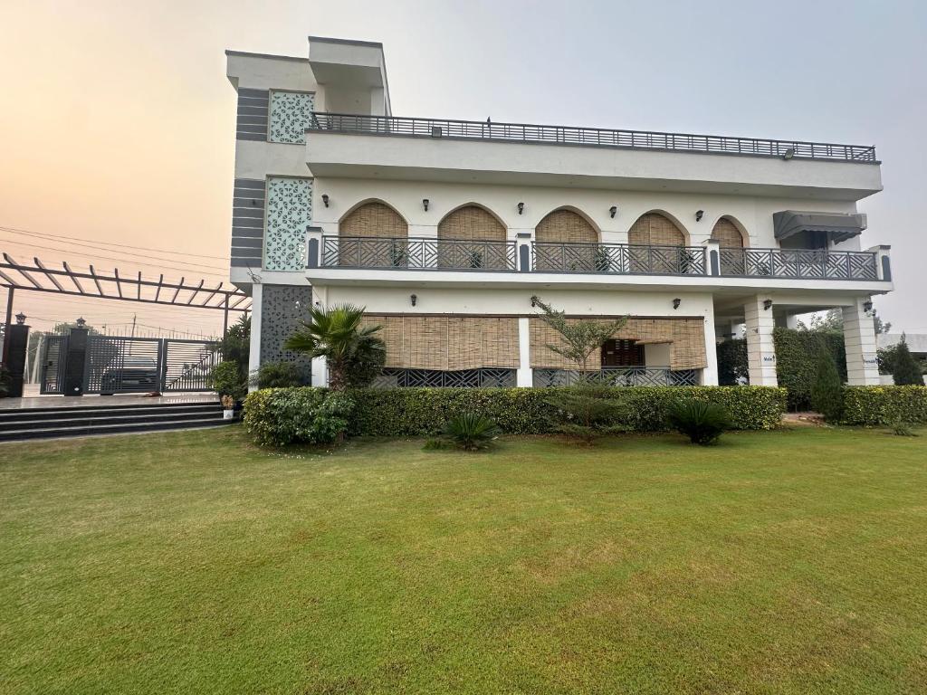 Zahrada ubytování SS Farms Hotel & Resort I Couple Friendly Near Jindal Global University I Sonipat