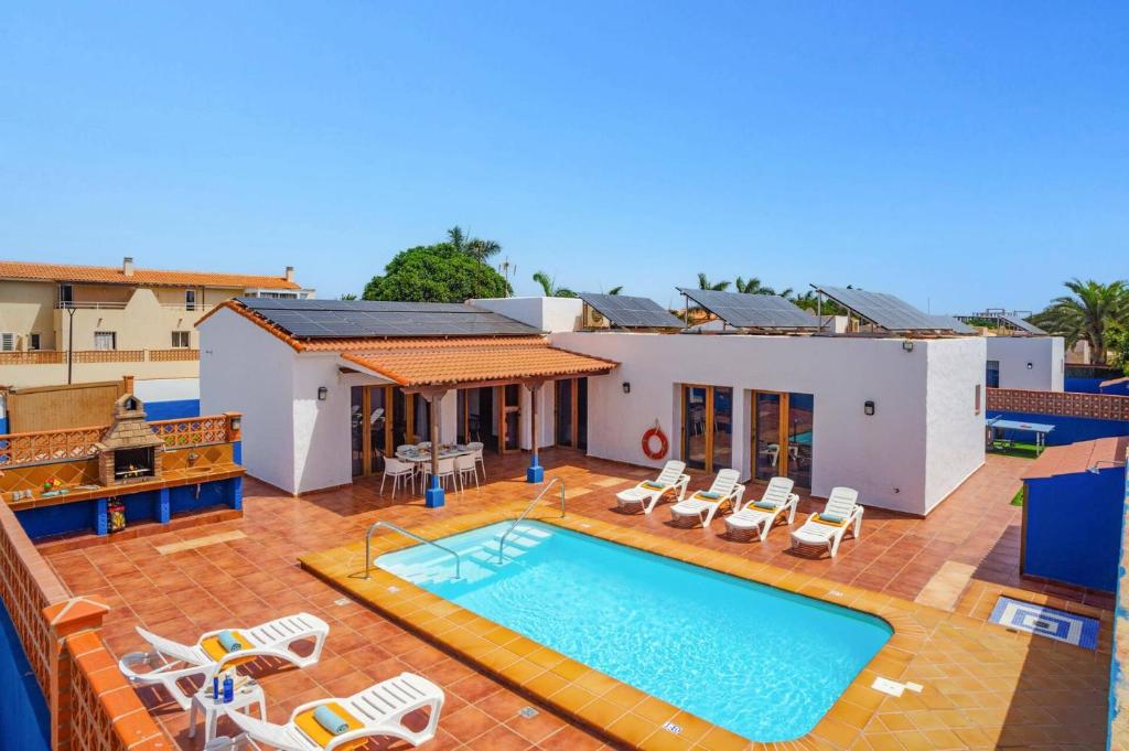 Villa Silvia I by Villa Plus