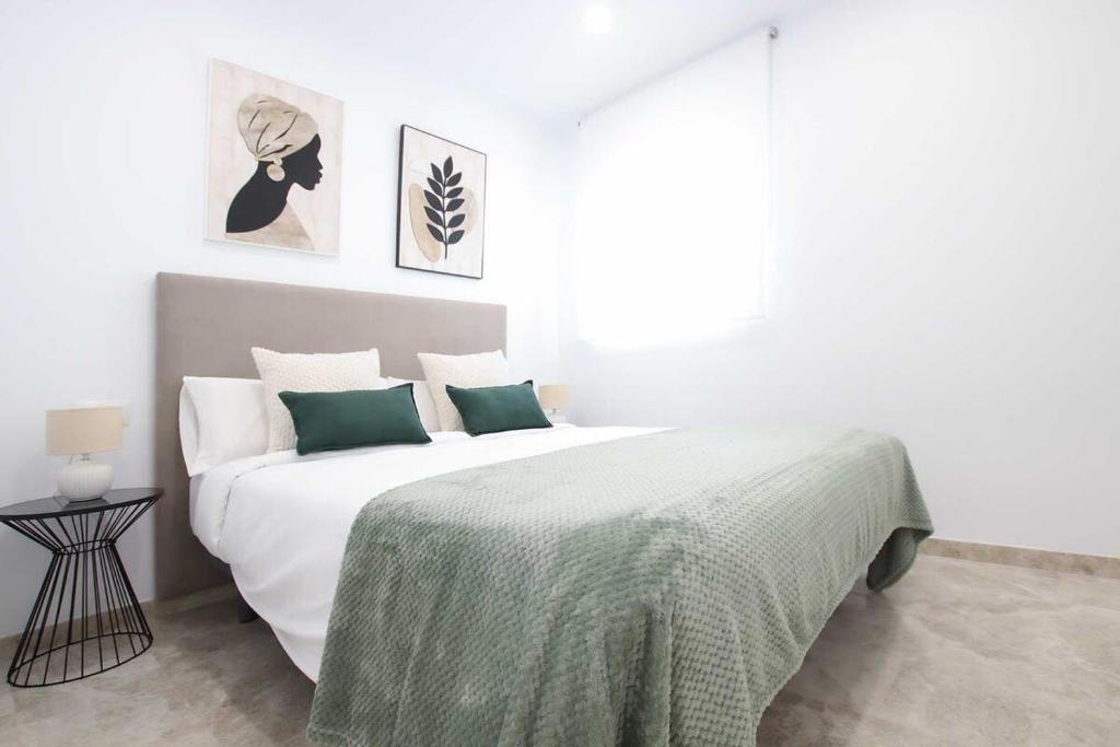 Posteľ alebo postele v izbe v ubytovaní Luxury App. A 2 MIN de Puerto Banus