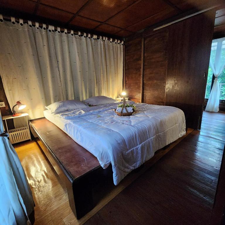 NILA HOUSE, Sharia Family Home Stay - Villa De Um Quarto