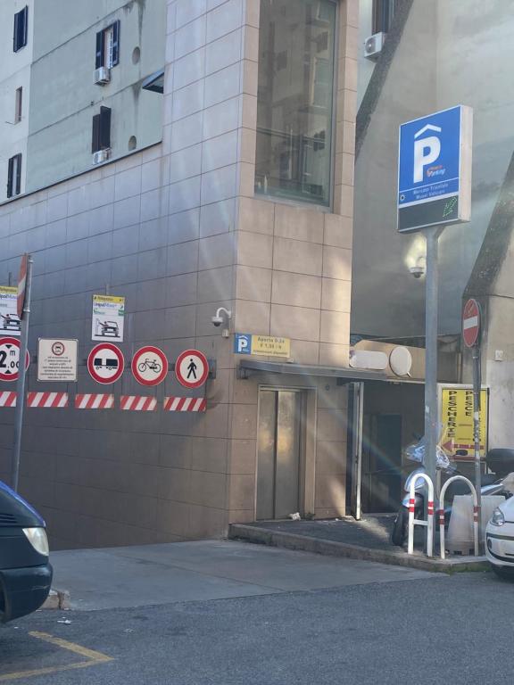 Kép Dimora del Papa apartments szállásáról Rómában a galériában