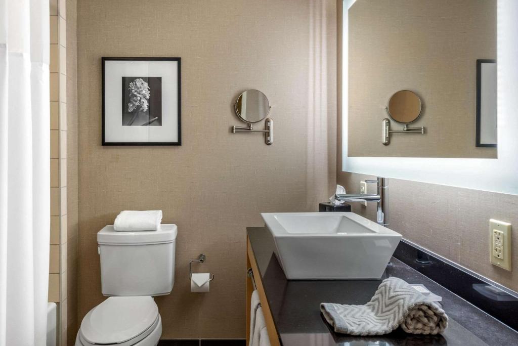 Cambria Hotel Akron - Canton Airport - Grote King Suite Met Slaapbank - Niet-roken