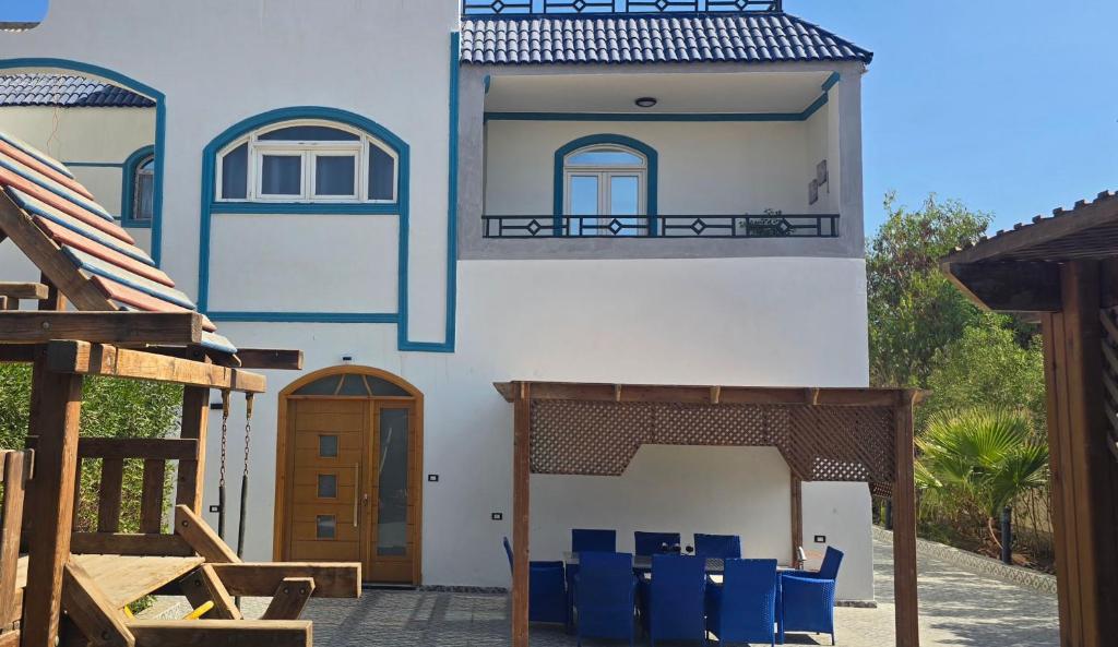 Budova, kde se vila nachází