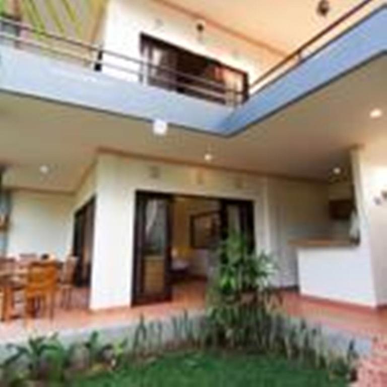 Balkón nebo terasa v ubytování Semanggi Cottage