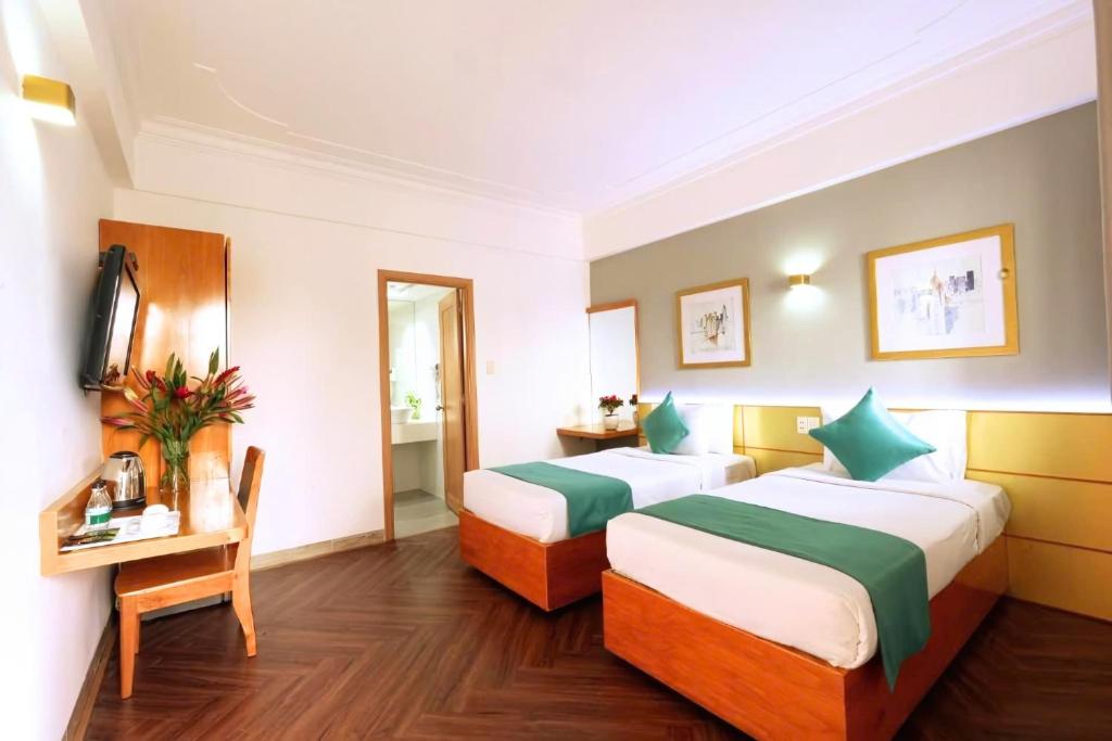 Phòng Premium Deluxe Có Cửa Sổ
