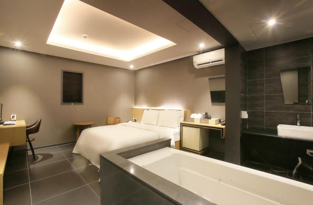 Koupelna v ubytování Zenith Hotel Bupyeong