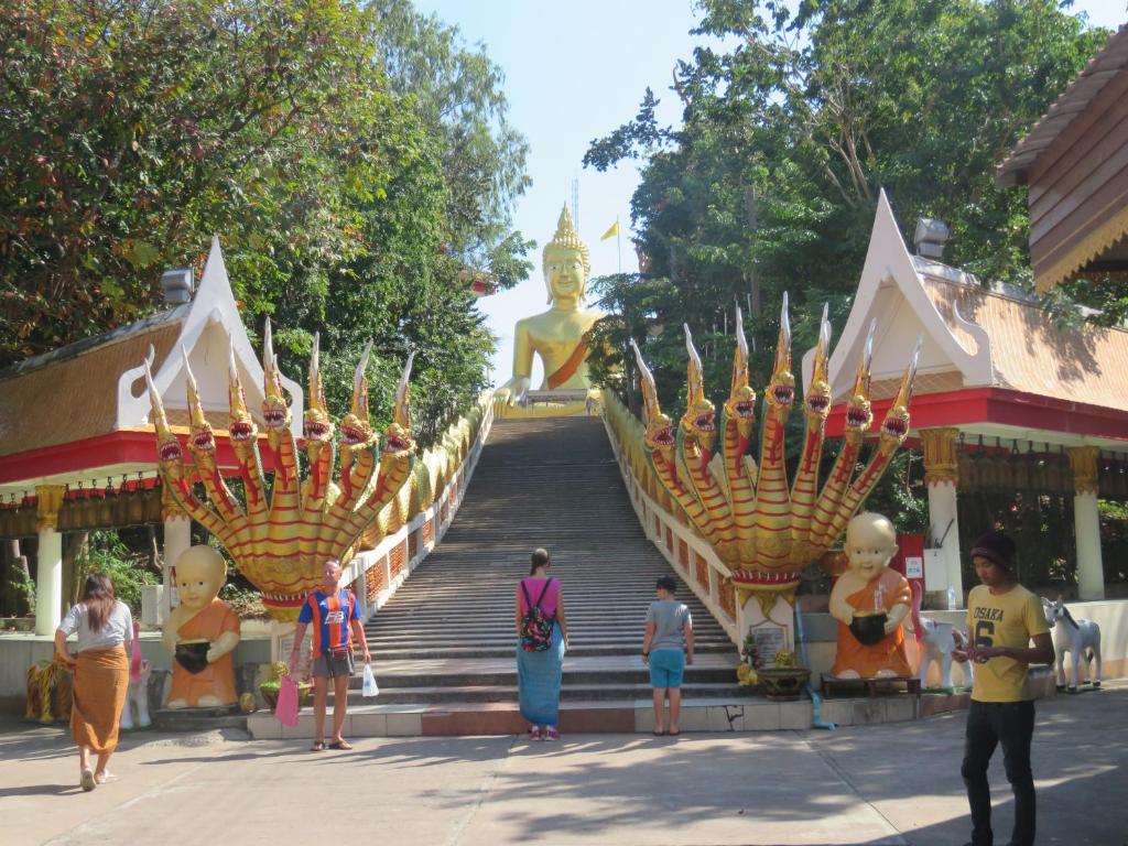 BUTTERFLY GARDEN BOUTIQUE RESIDENCE by Luxury View EX LG Apts and Villas, A Lifestyle Destination 1 to 3 bedroom units 110 to 190 sqmtr, 2 FULL Bathrooms, Rain shower, Complete kitchen, FREE Fast Fiber WIFI, 55\ - Resim 43