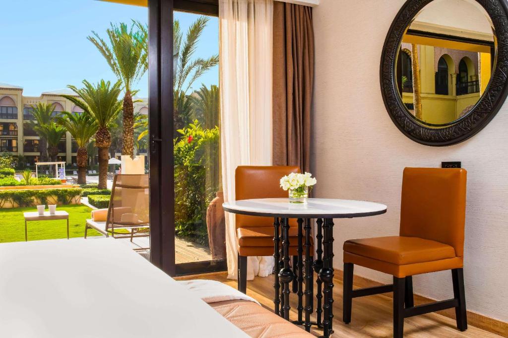 Mazagan Beach & Golf Resort - Pool View Queen Patio Room