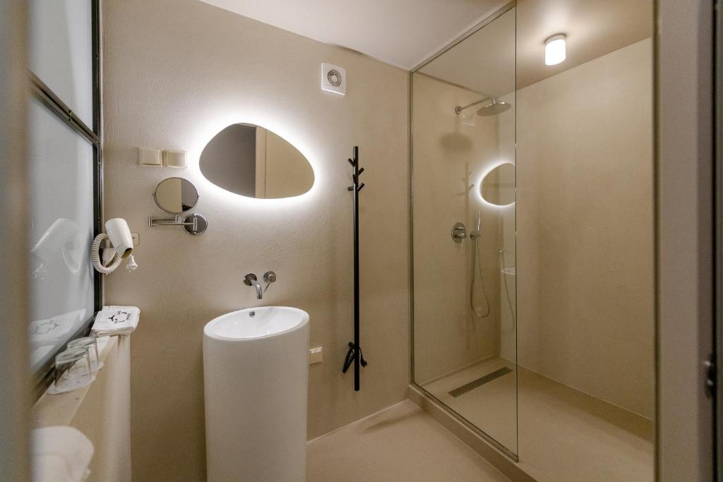 Barka Galéria Hotel és Étterem - Superieure Dubbele Of Tweelingzaal