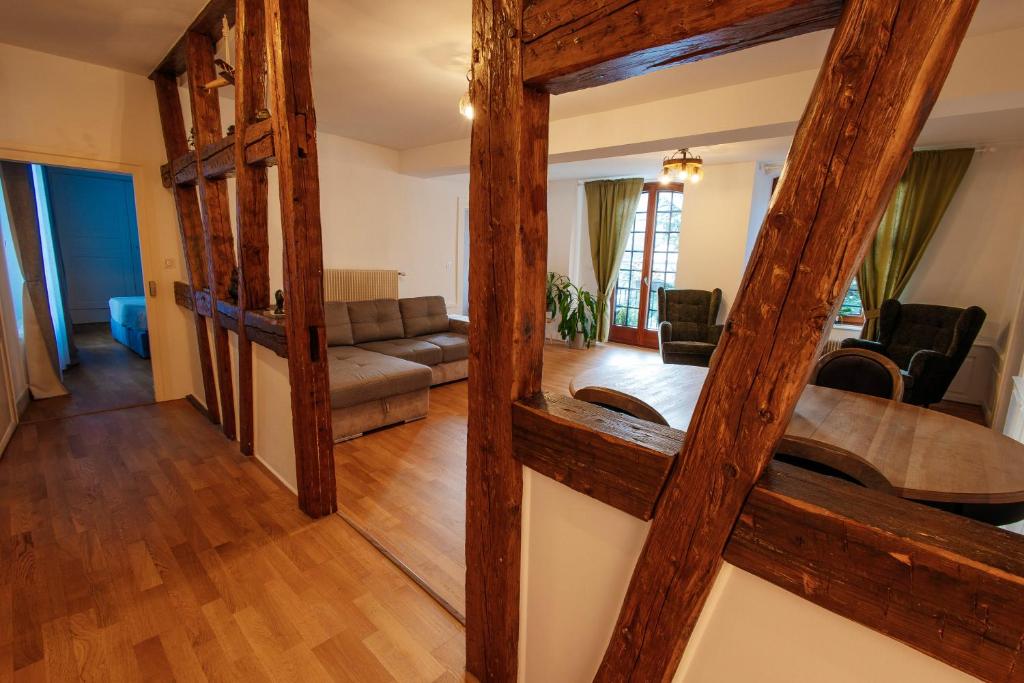 La Cure grand appartement familial 3 chambres avec terrasse et parking à 10 minutes de Colmar – photo 20