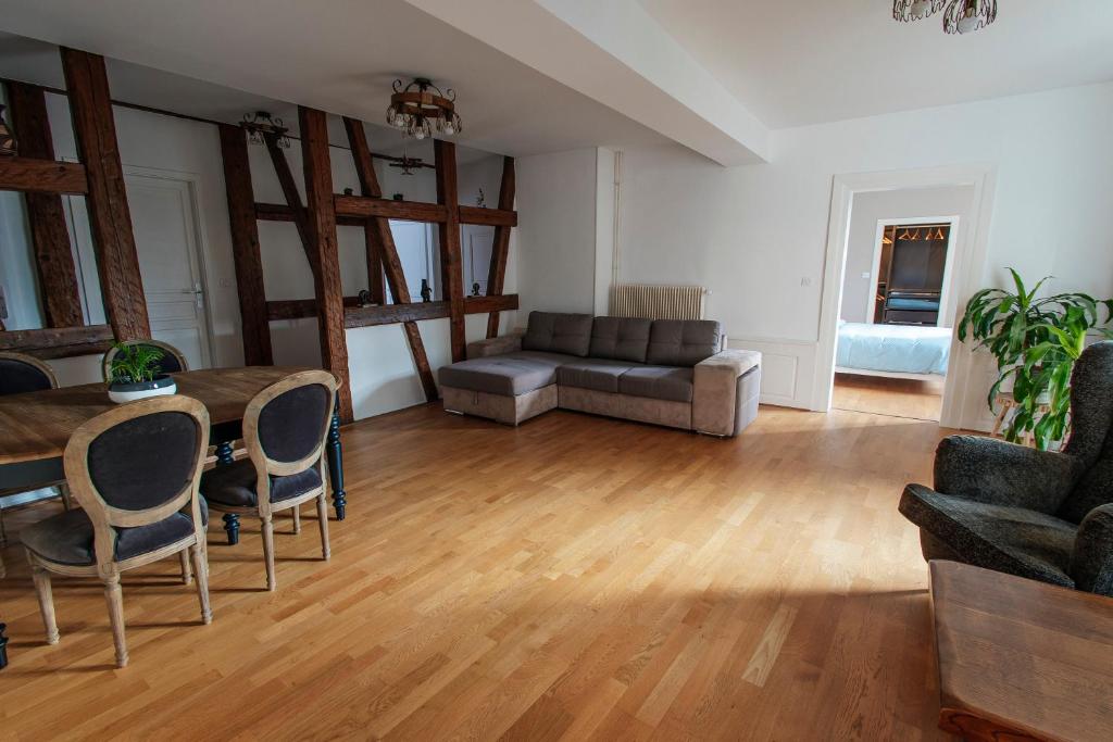 La Cure grand appartement familial 3 chambres avec terrasse et parking à 10 minutes de Colmar – photo 21