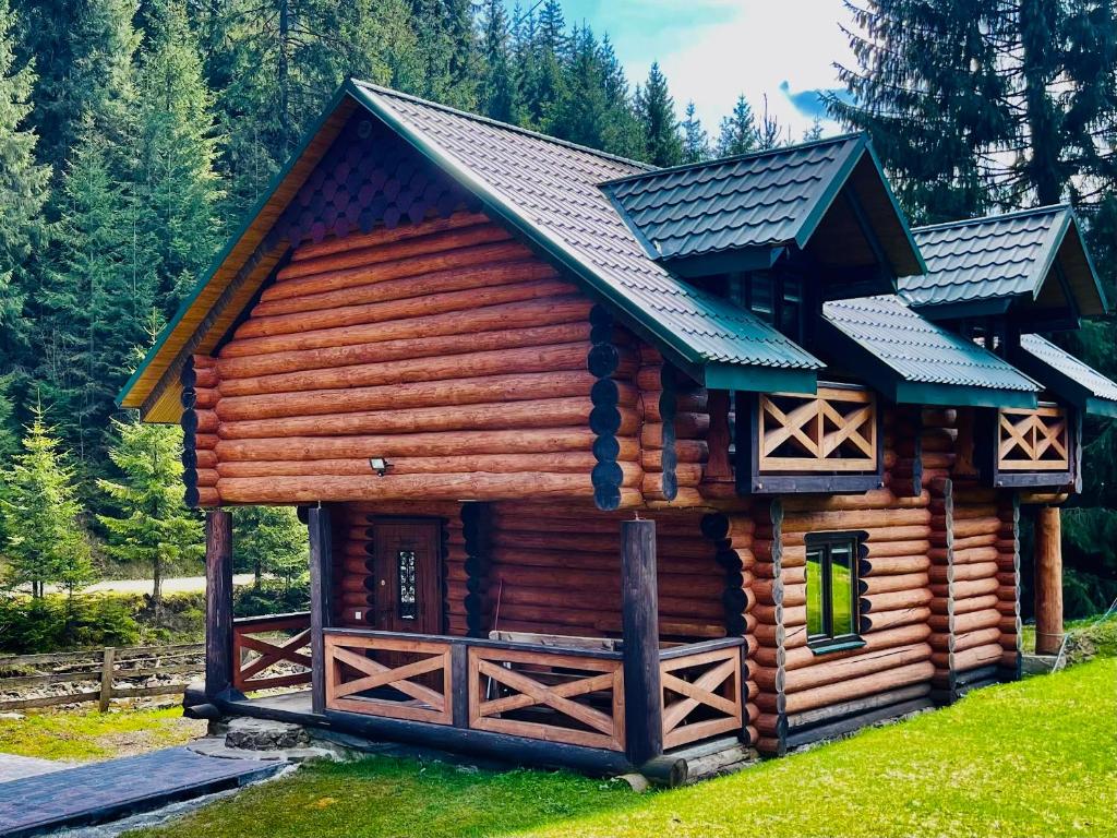 Budova, kde se vila nachází