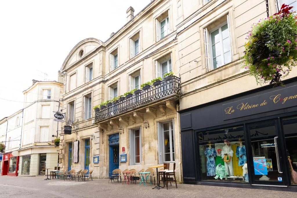 Το κτήριο όπου στεγάζεται  το ξενοδοχείο