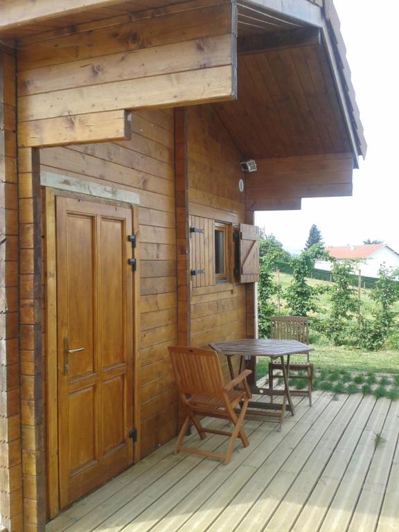 Gambar di galeri bagi CHALET porte PILAT di Farnay