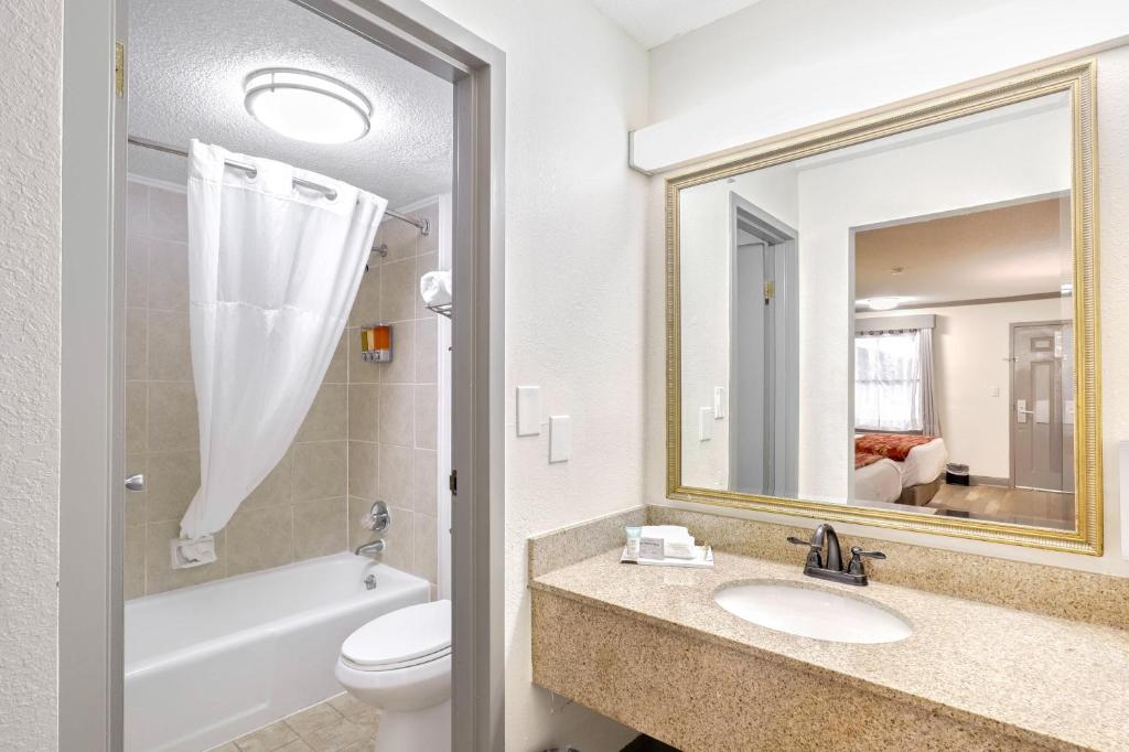 The Guest Lodge Gainesville - Chambre Queen