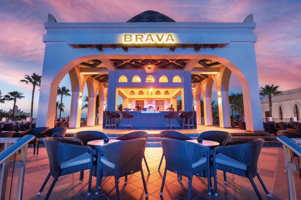 Restaurace v ubytování Hotel Riu Karamboa - Adults Only - All Inclusive