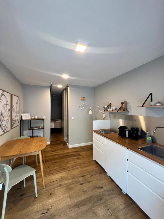 DOWA Apartments - 
