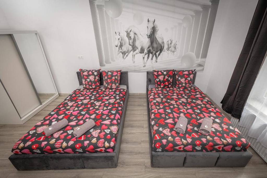 70s Business Room - Resim 22