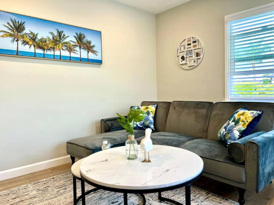 Jies choice Superb 2B new House with big backyard, Arcadia (updated ...
