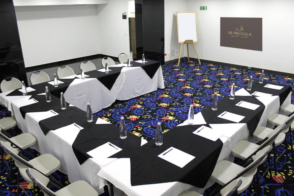 Konferenční prostory v ubytování De Película Hotel