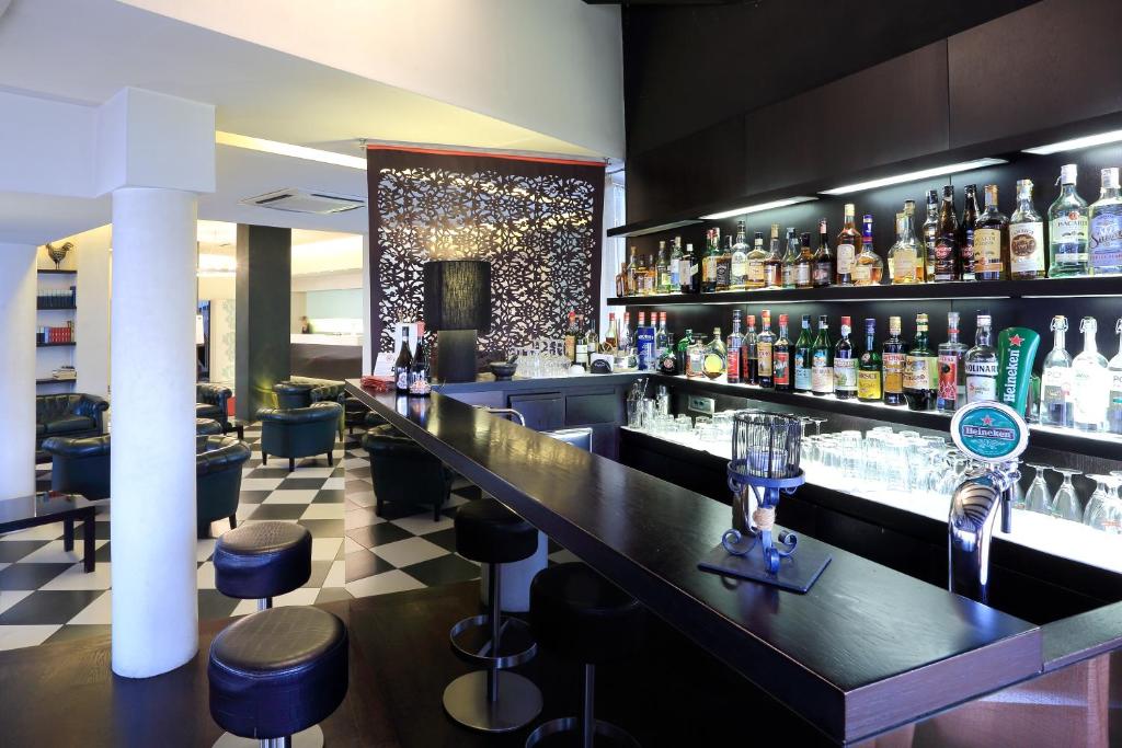 Lounge nebo bar v ubytování Hotel La Torretta